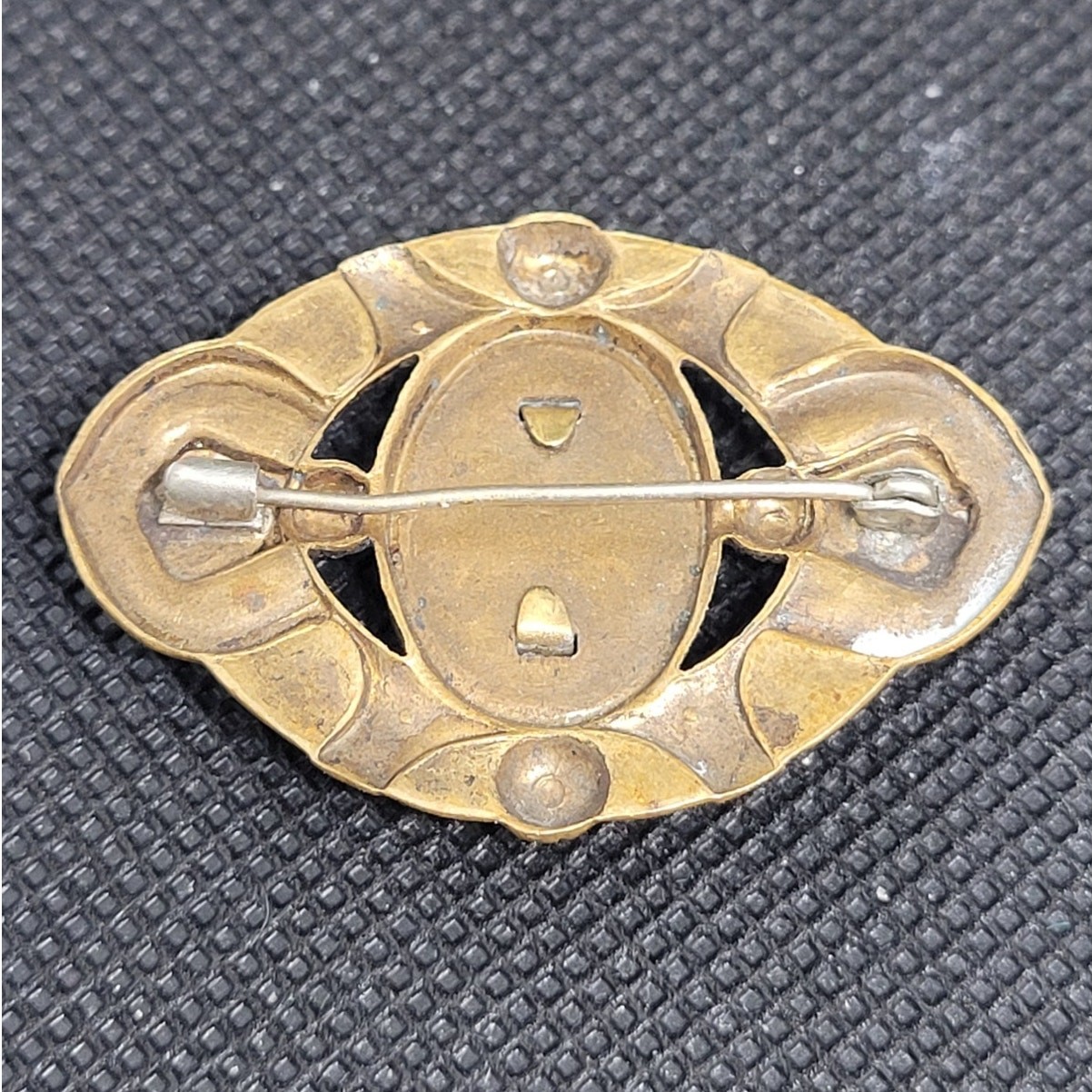 Vintage Gold Tone Oval Cameo Filigree Brooch Art Nouveau Style Statement Jewelry