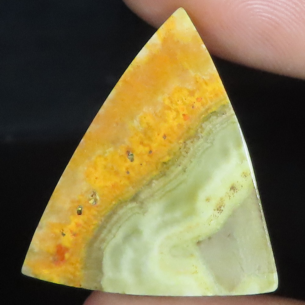 17.05 Cts Natural Bumble Bee jasper Fancy Cabochon Gemstone 23x27x3 mm LP295