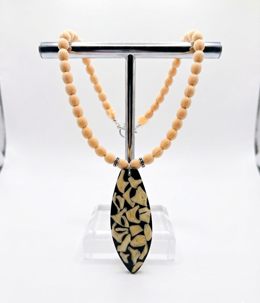 Beige Black Beaded Necklace, Oval Charm Pendant, Ball/Bead Chain, No Stone