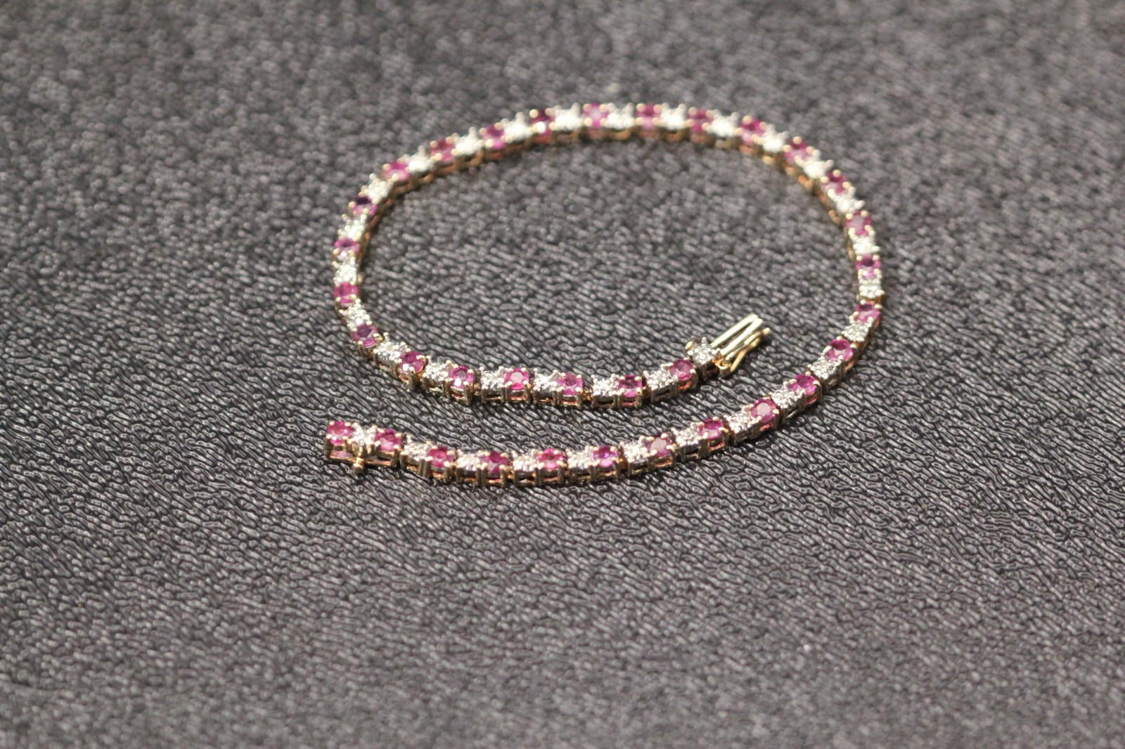 14K Yellow Gold Round Ruby & Diamond 7.5″ Tennis Bracelet 8.8 Grams (BR5028)