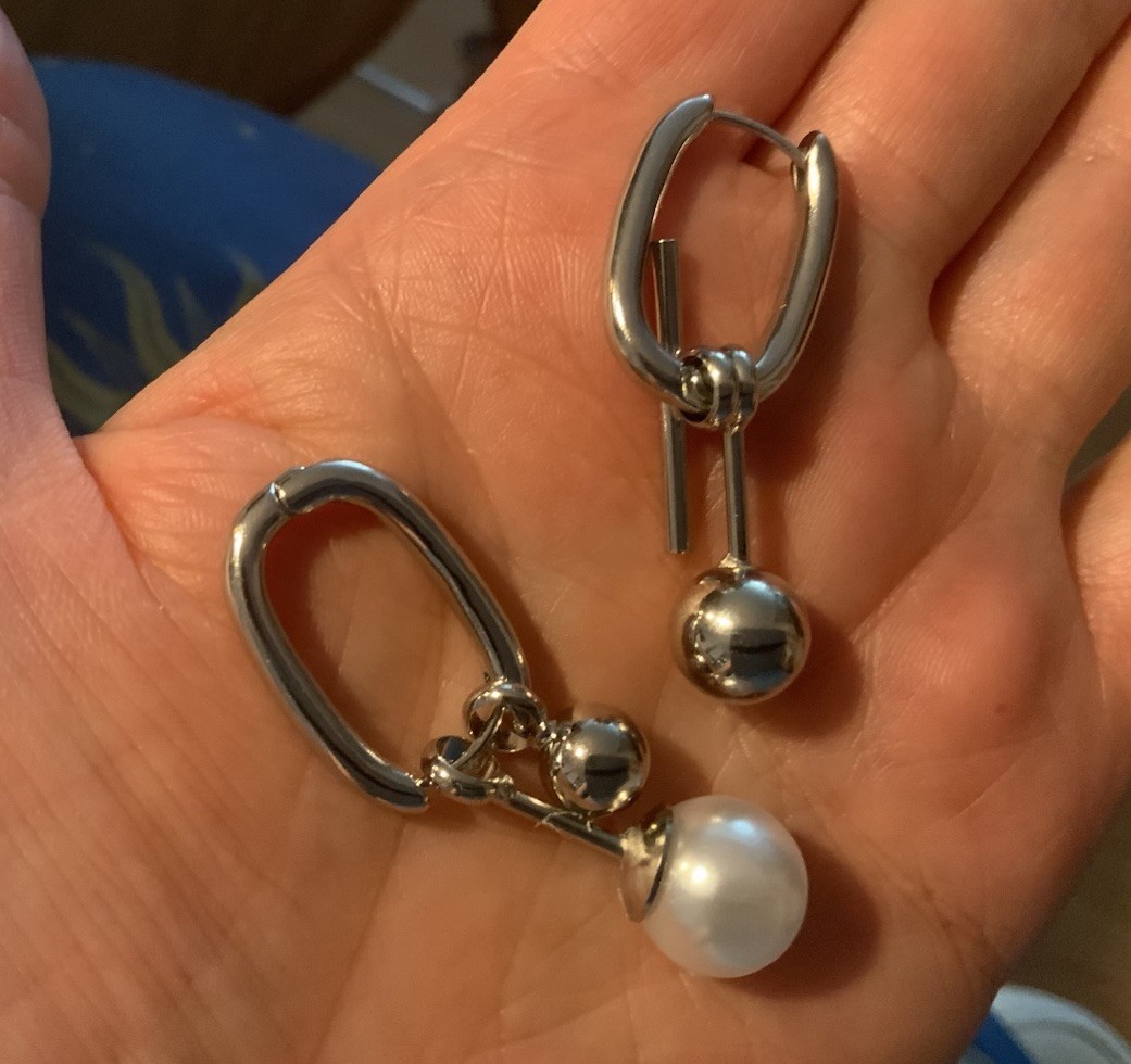 Geometric Hoop Earrings 50’s Style Silver Mismatch Uno Pearl Ball De Steampunk
