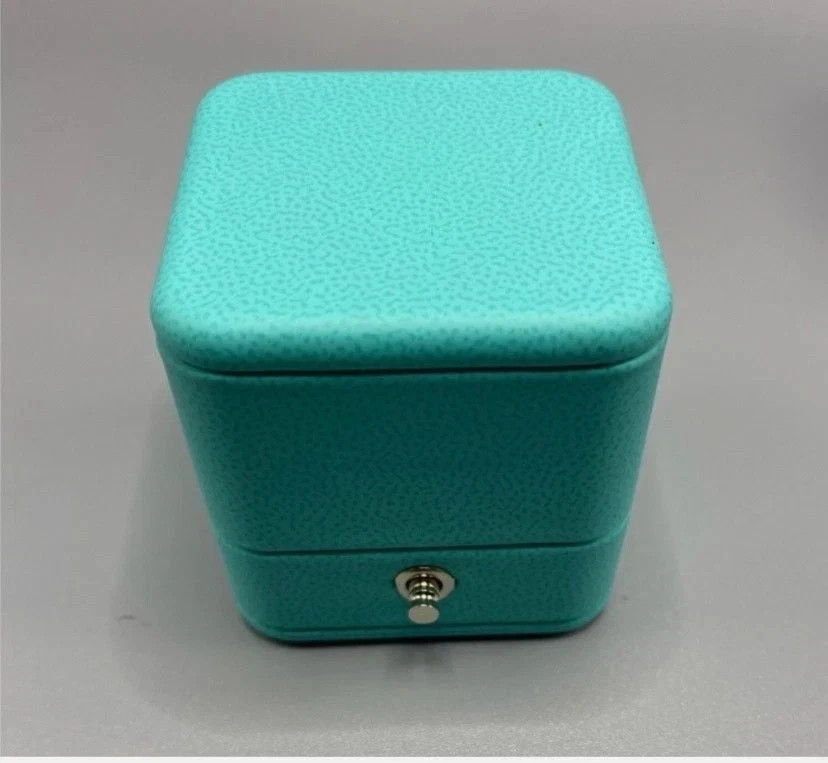 100% Authentic Tiffany & Co Engagement Ring Box + Outer Box+Ribbon free shipping