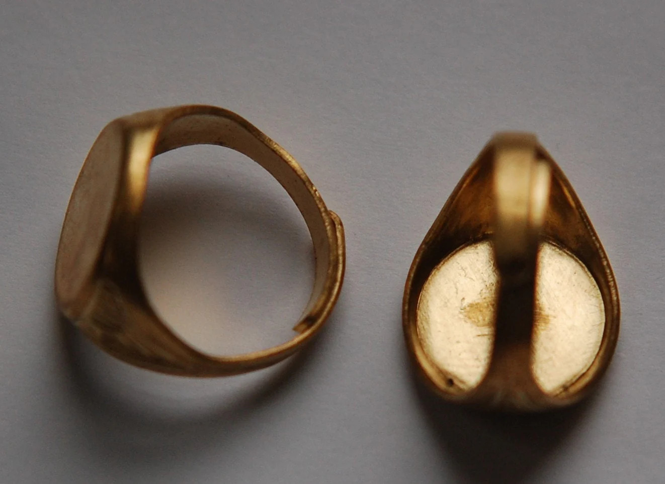 Raw Brass Round Adjustable Ring Blank 15mm sm (2) mtl254A