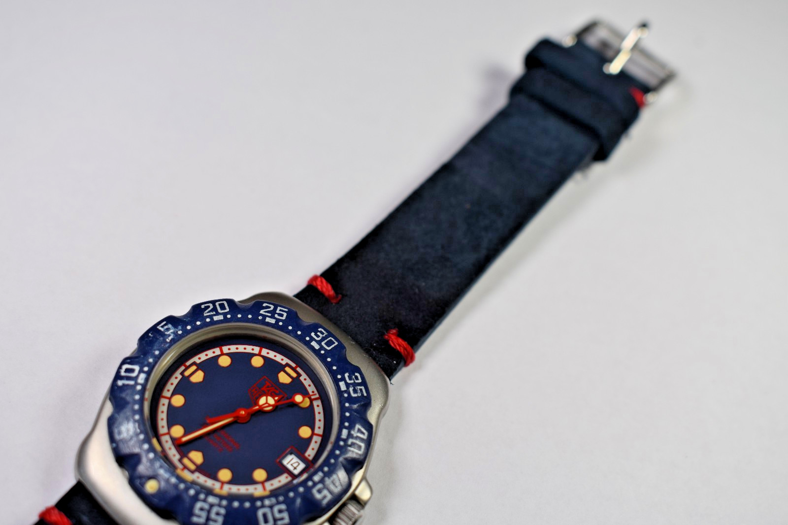 TAG Heuer Formula 1 Professional 200M WA1214 Blue Unisex Watch NEW BATTERY!