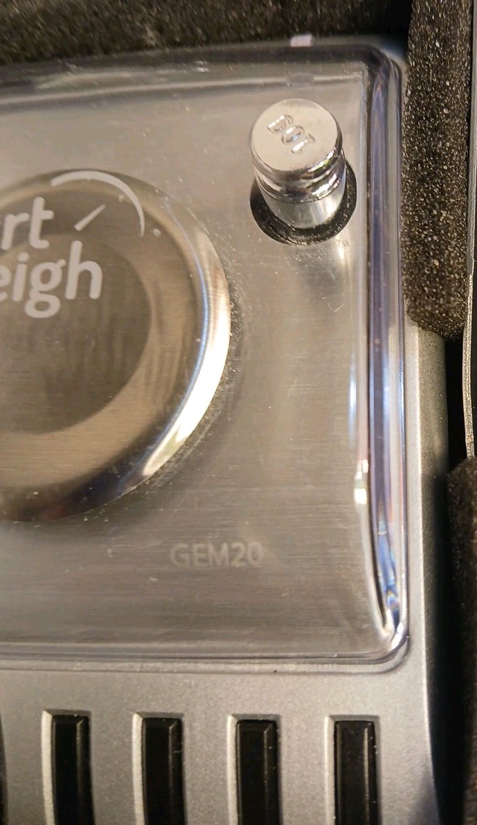 Smart Weigh High Precision Digital Jewelry Scale GEM20 Opened Box