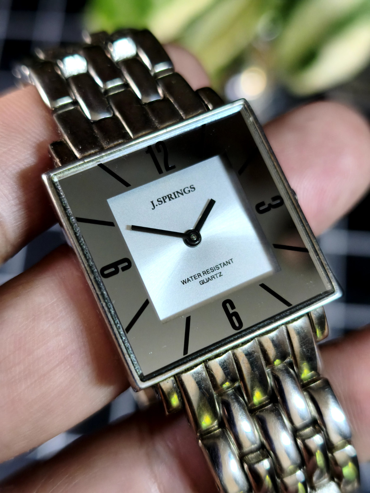 VINTAGE J.SPRINGS BY SEIKO INSTRUMENTS SQUARE MIRROR-DIAL QUARTZ DRESS WATCH