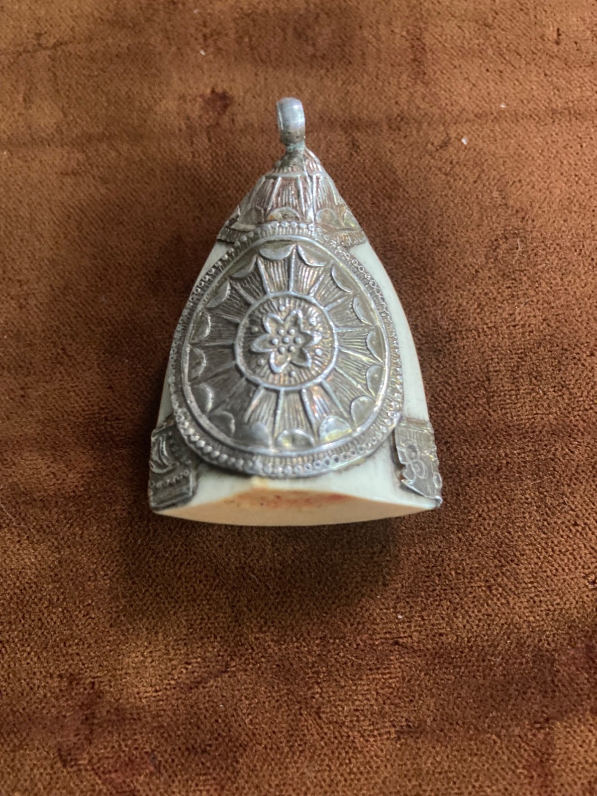 ANTIQUE HAND CARVED NEPALESE HALF STUPA, SPIRITUAL SYMBOL PENDANT
