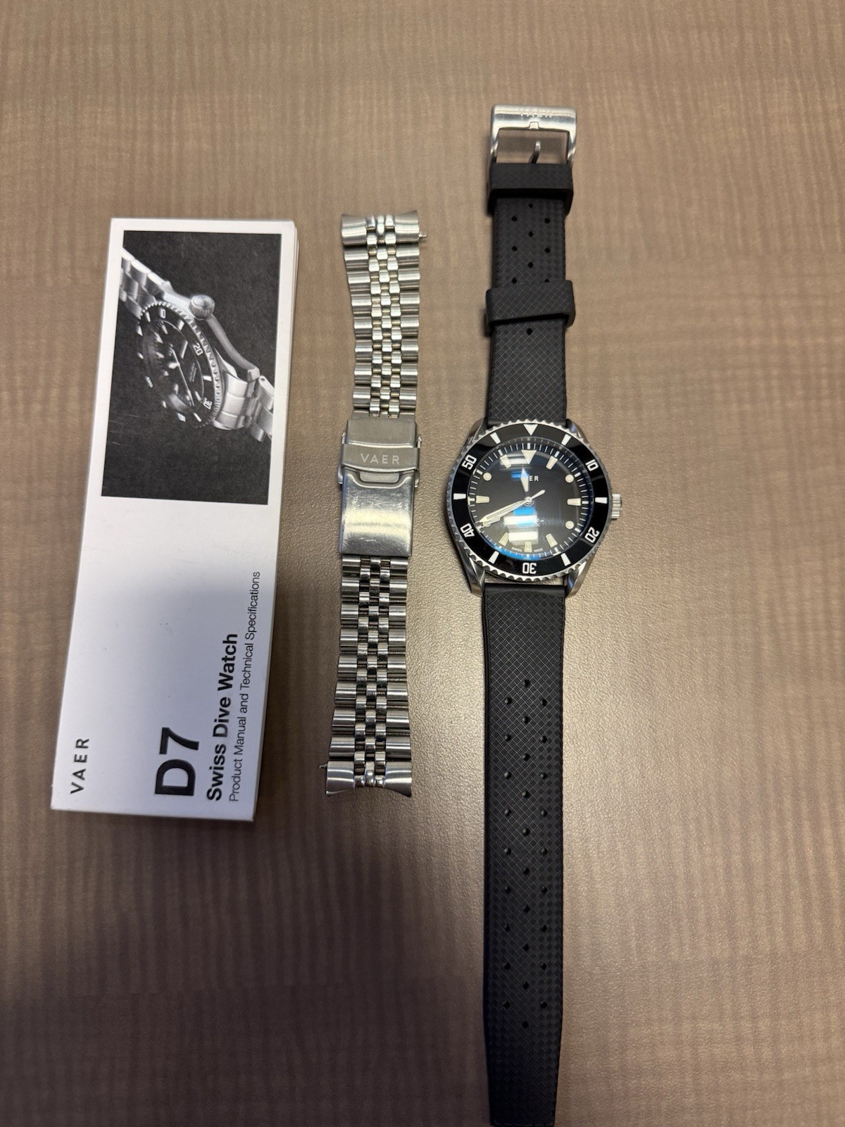 Vaer D7 Swiss Made Automatic 200m WR
