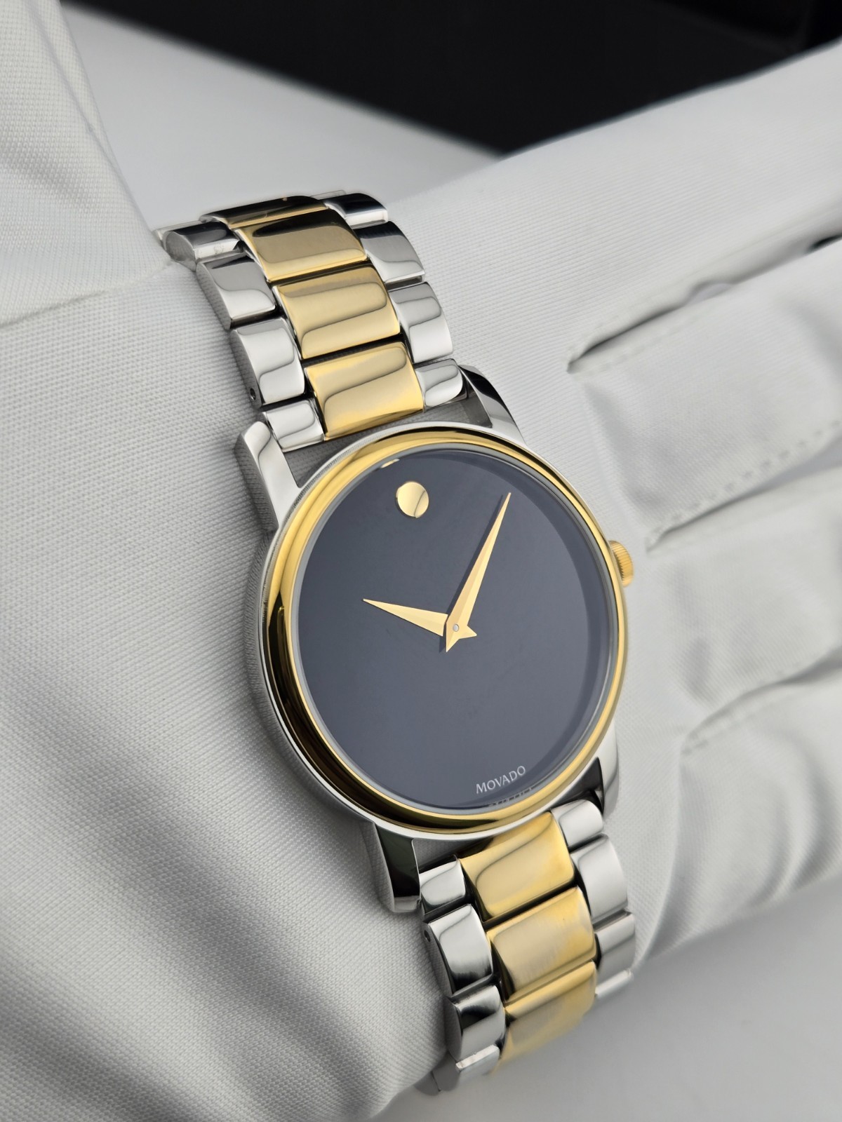 Movado Museum 2100016 Black Dial Two Tone Men’s Watch Refurbished