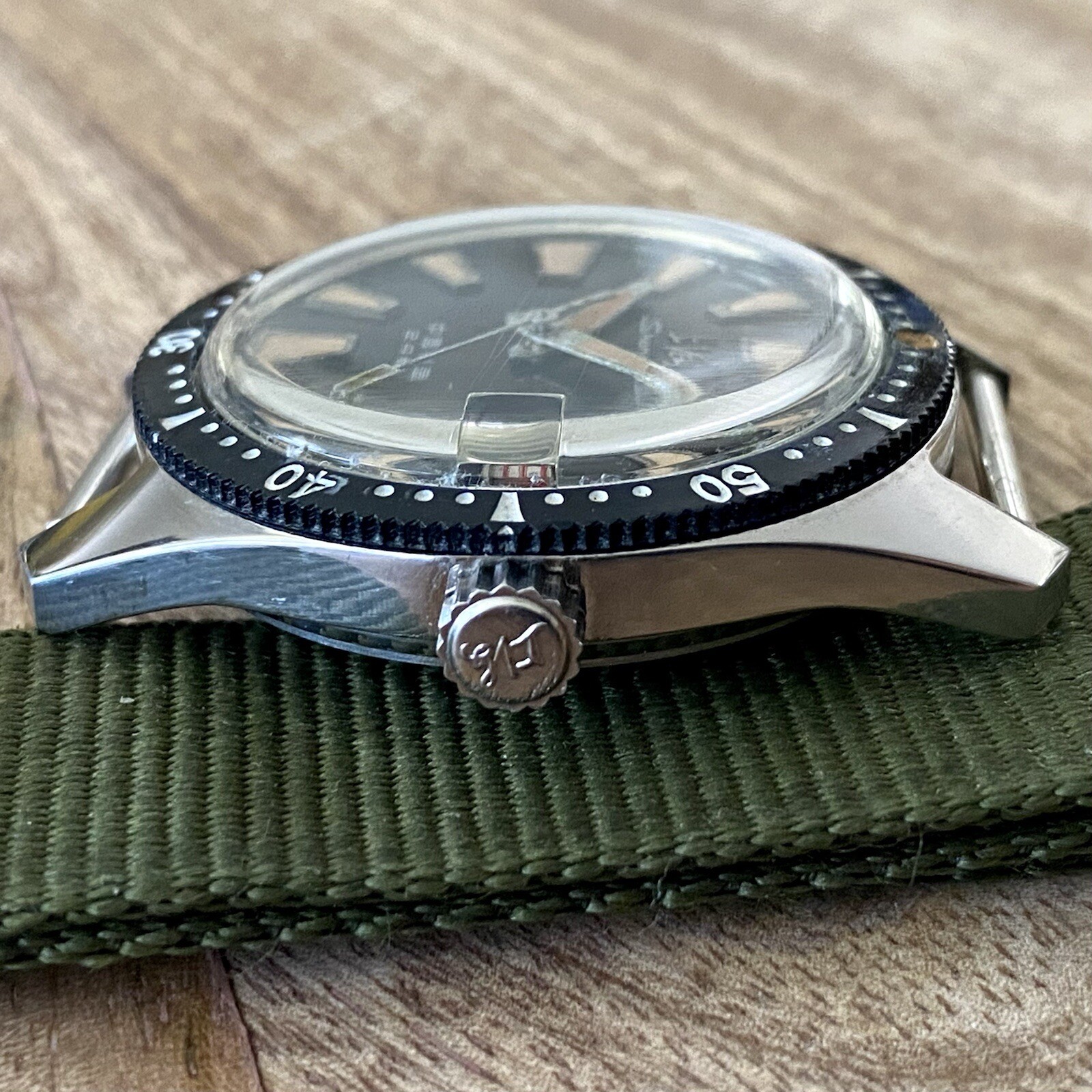 Vintage {Prof. SERVICED} ShangHai 114 Diver SS4 Chinese Military Watch (1540)