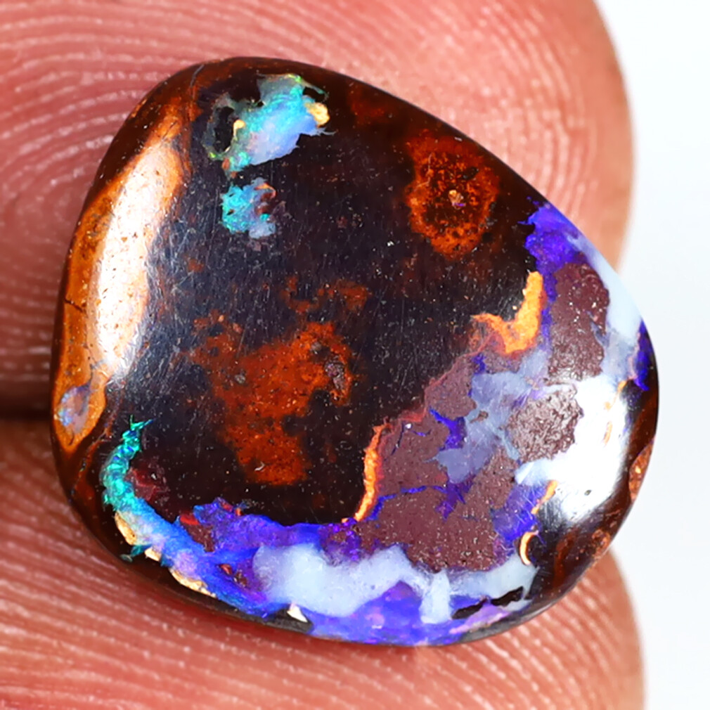 5.36 ct Marvelous Fancy (14 x 13 mm) Multi Color Australian Koroit Boulder Opal