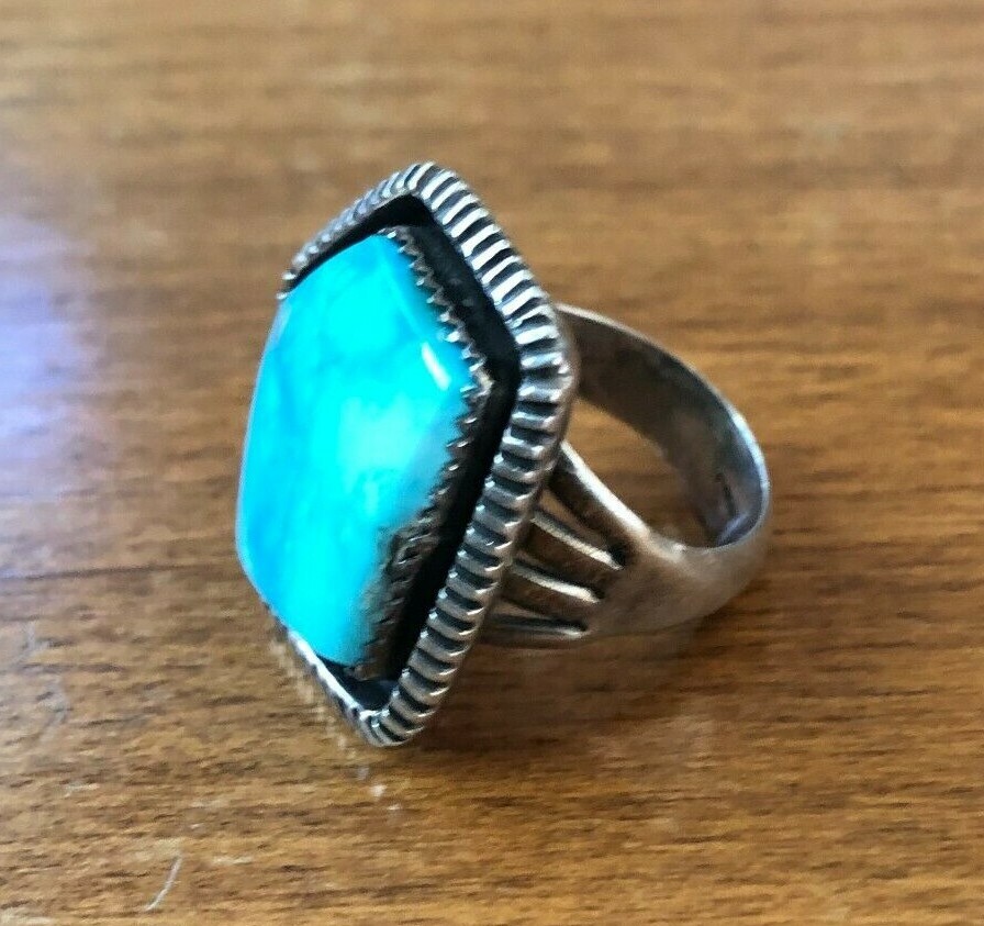Sterling Silver TURQUOISE RING size 8.5 BEAUTIFUL BLUE Pentagon Shaped