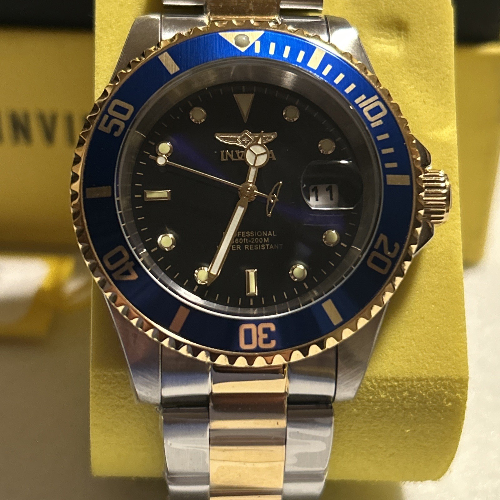 INVICTA Pro Diver Blue Dial 40 mm Two-tone Men’s Watch 26972