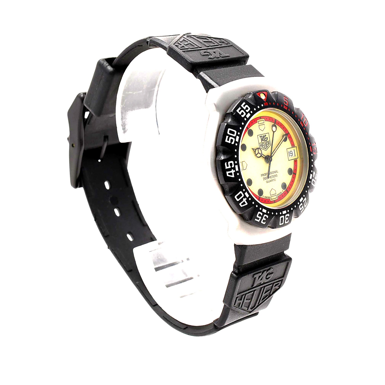 TAG Heuer Formula 1 WA1211 Quartz Diver 200m Cream Dial Black Rubber Strap Date