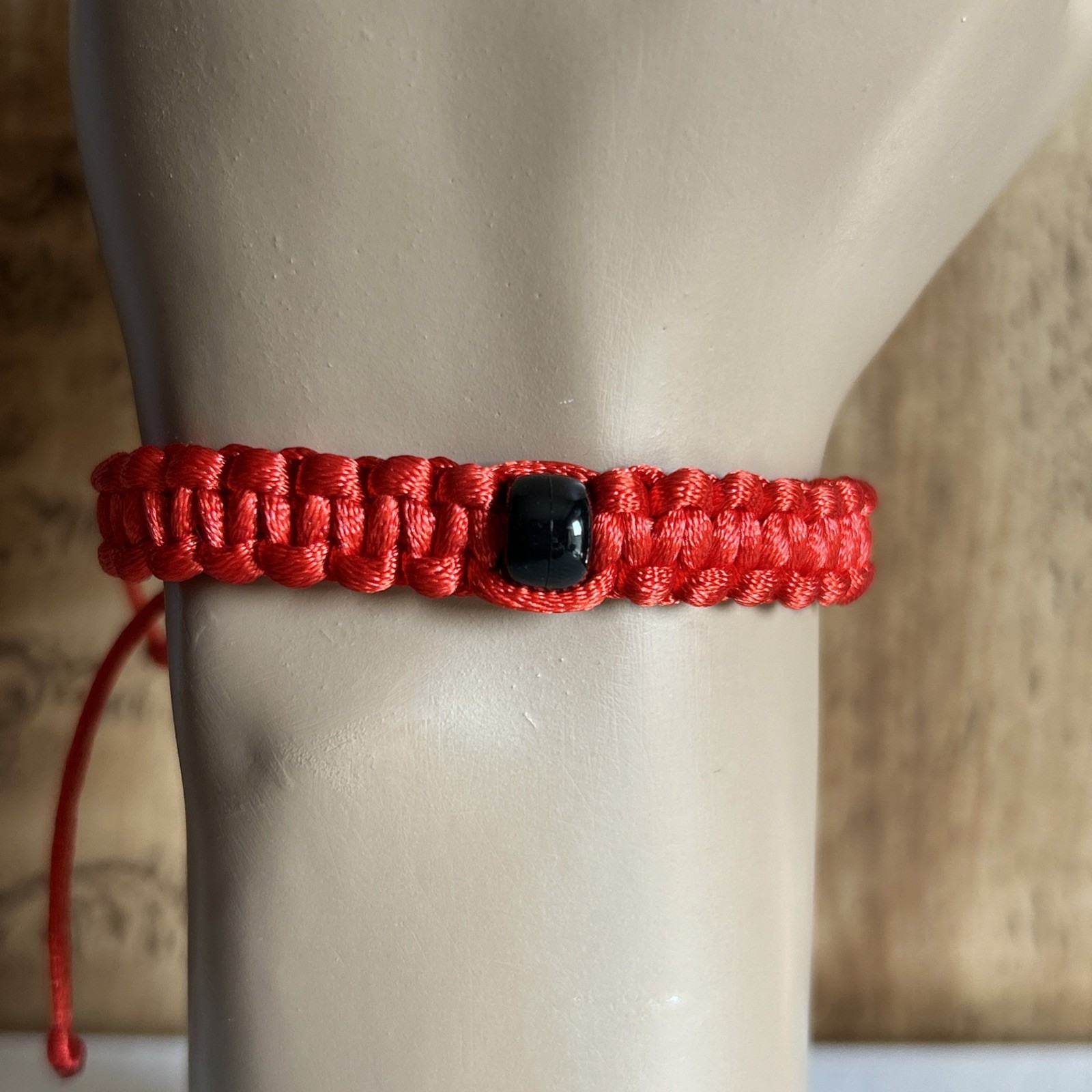 ALBANIA Handmade Bracelet – RED & BLACK – Satin Nylon Rattail Cord HANDMADE