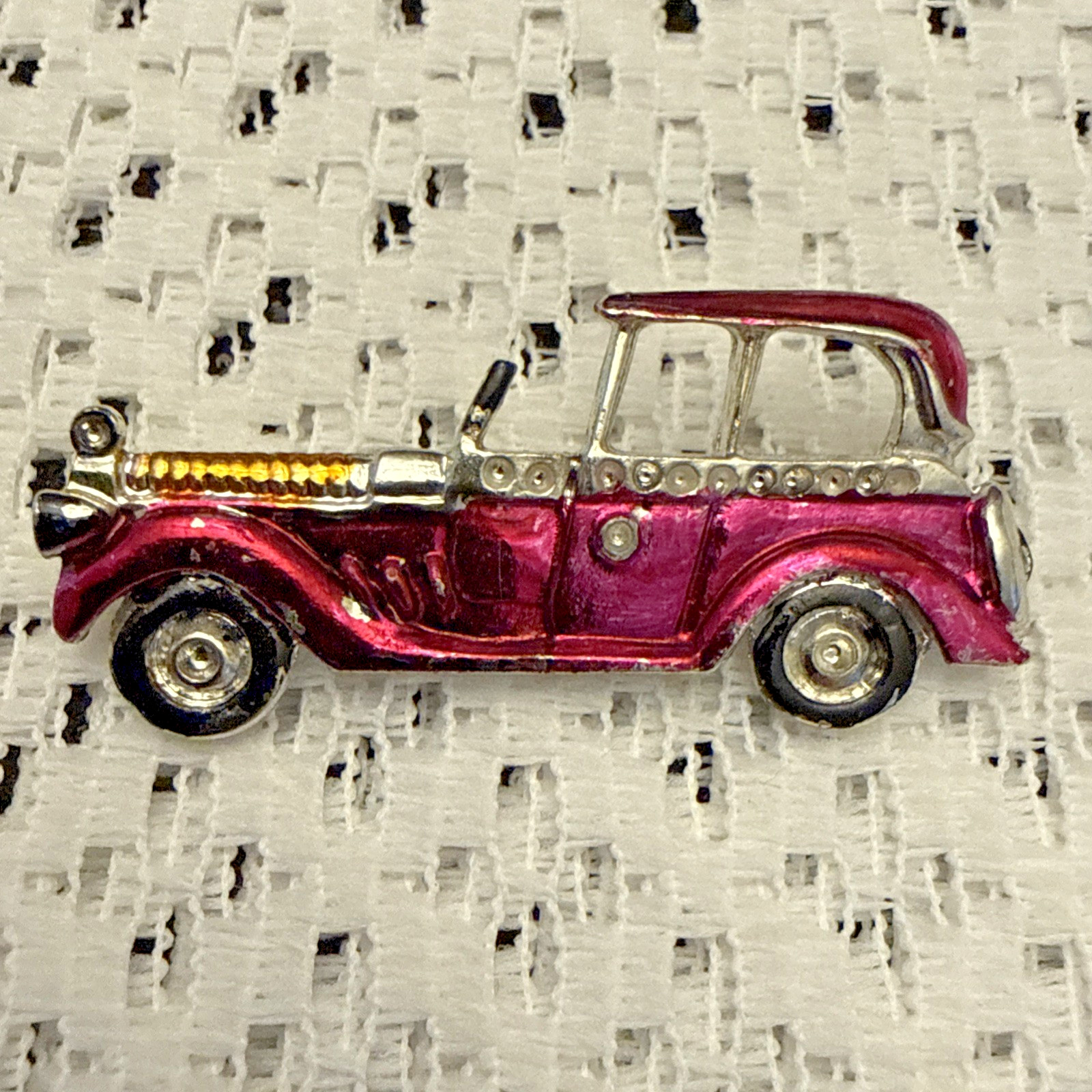 Old Fashion Car Brooch Pin Rhinestone Red Burgundy Costume Fashion Mod Retro