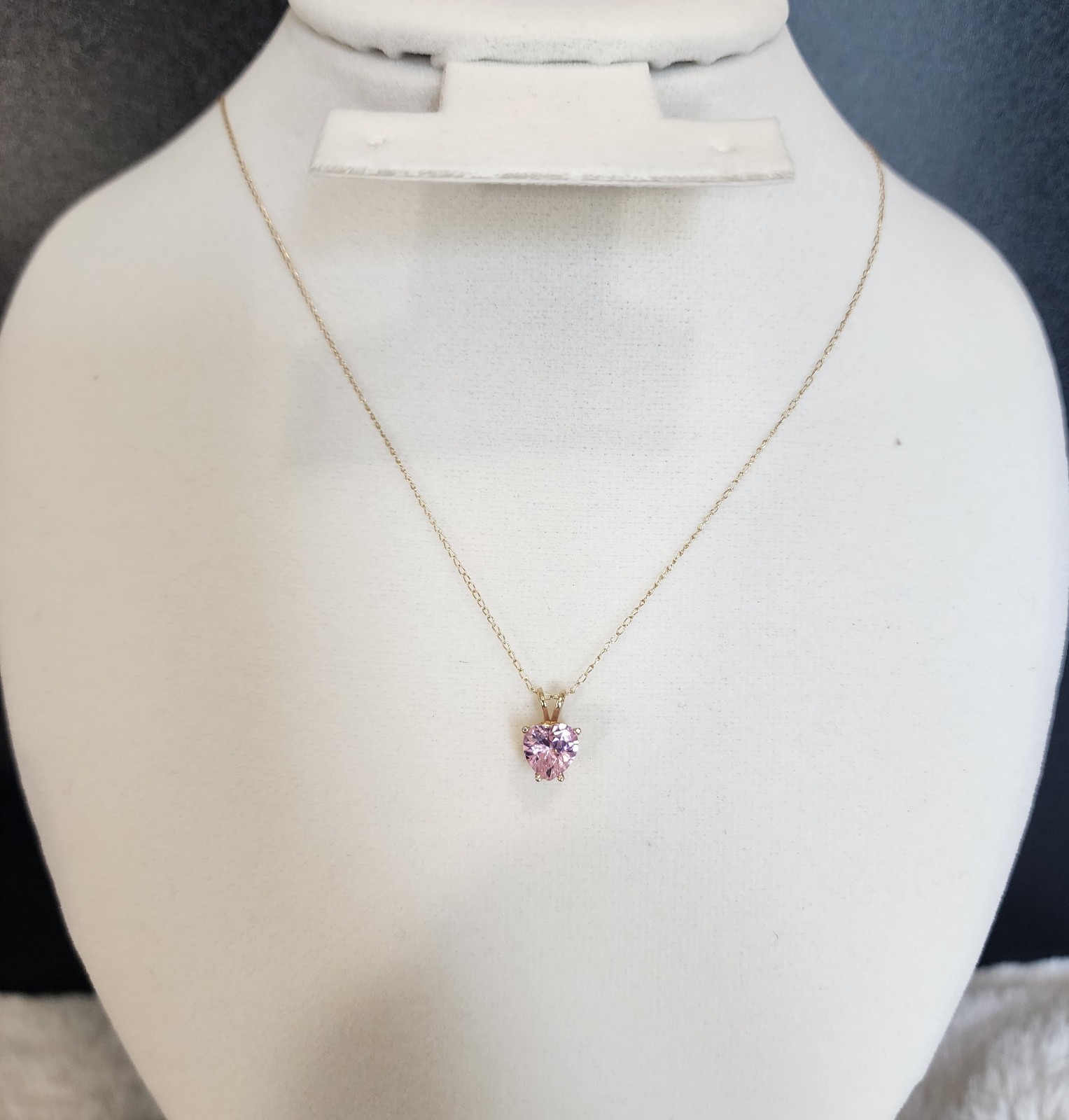 14k Yellow Gold Heart Pink Gemstone Pendant Necklace Cable Chain 46 cm