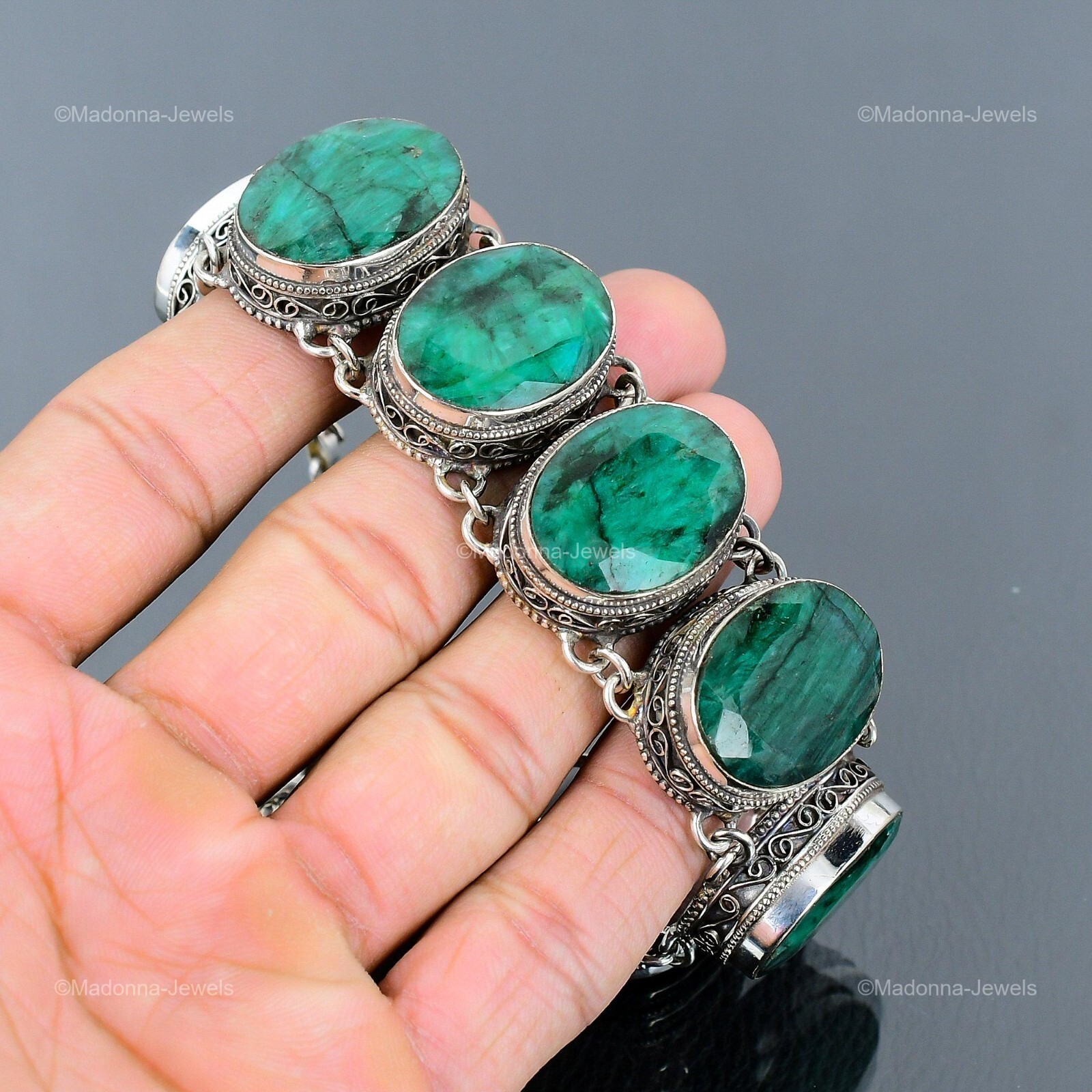 Zambian Emrald Gemstone 925 Sterling Silver Chain Bezel Vintage Unique Bracelet
