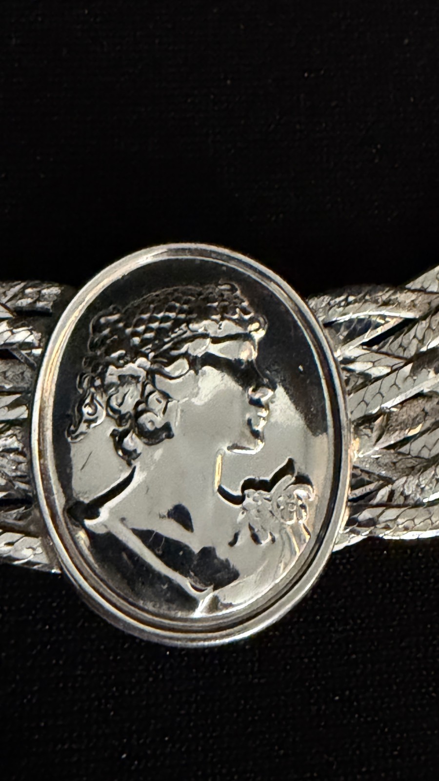 Vintage Italian Milor Sterling Silver Woven Herringbone Cameo Medallion Necklace