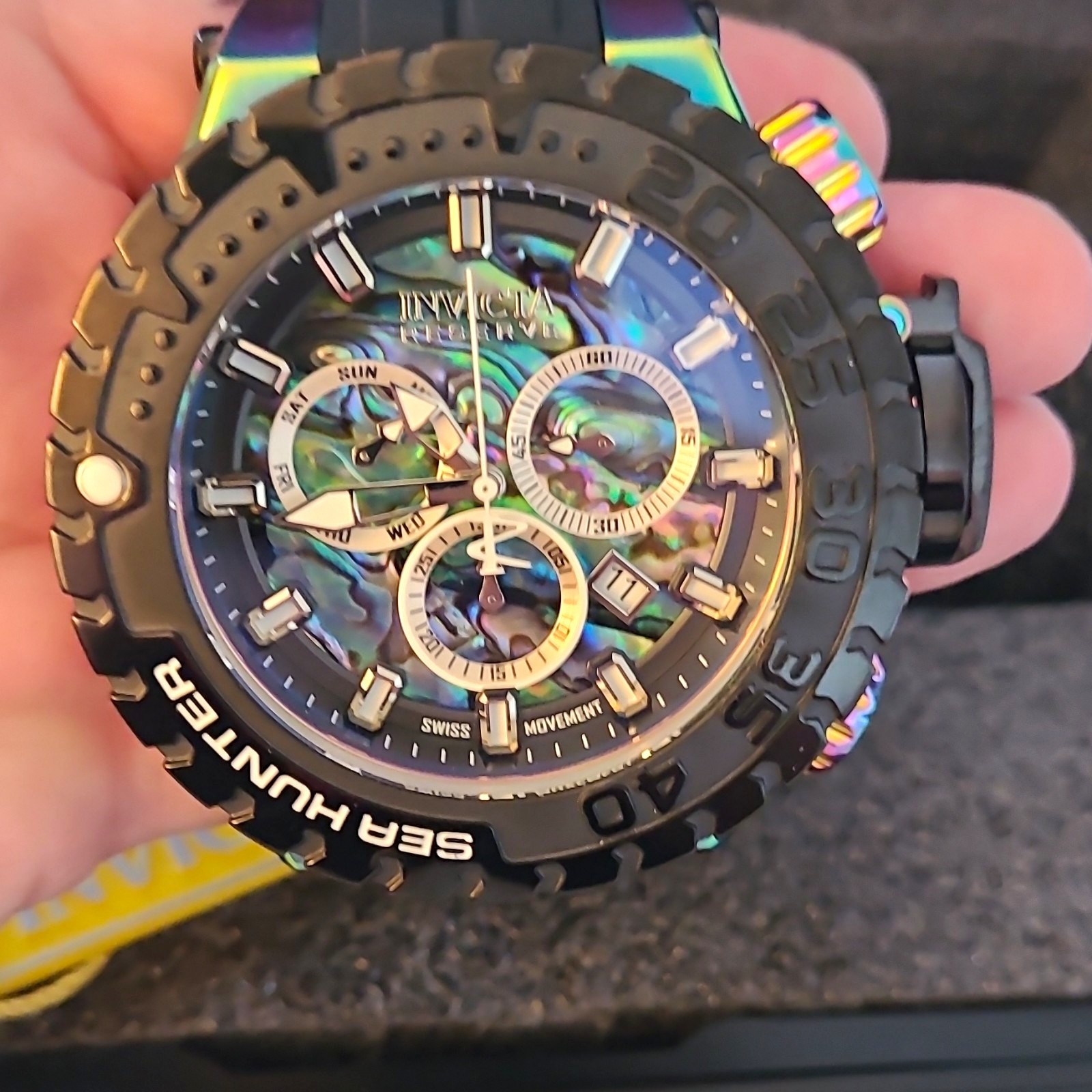Invicta Sea Hunter Quartz Chronograph Diver Black Case/Strap MOP Dial. Reserve.