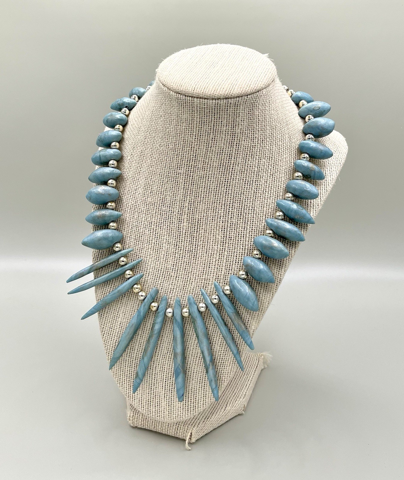 VTG Southwestern Boho Turquoise Blue Wooden Statement Necklace Tribal Eclectic