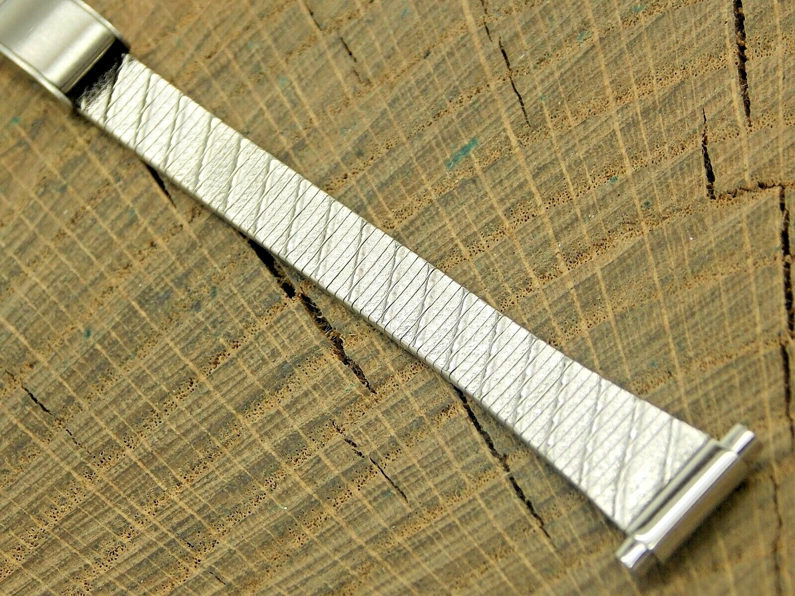 NOS Gilden Vintage Stainless Sliding Clasp Watch Band 10mm-13mm Unused Long