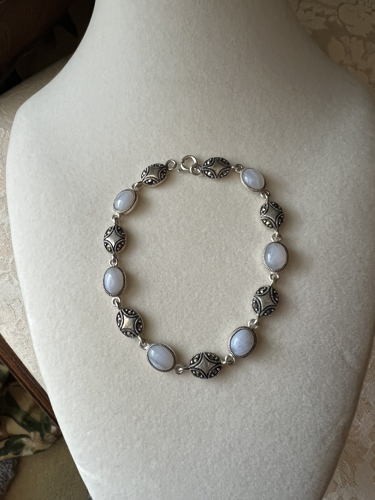 Delicate Lace Agate & Marcasite Sterling Silver Bracelet 7 1/2 Inches