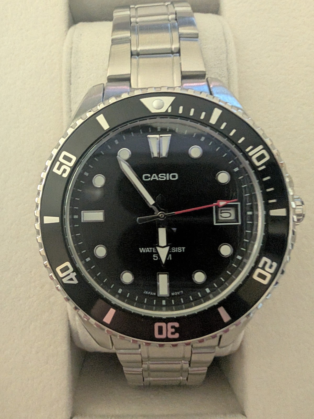 Casio 36mm Mini Duro – MDV-10D-1A1VDF