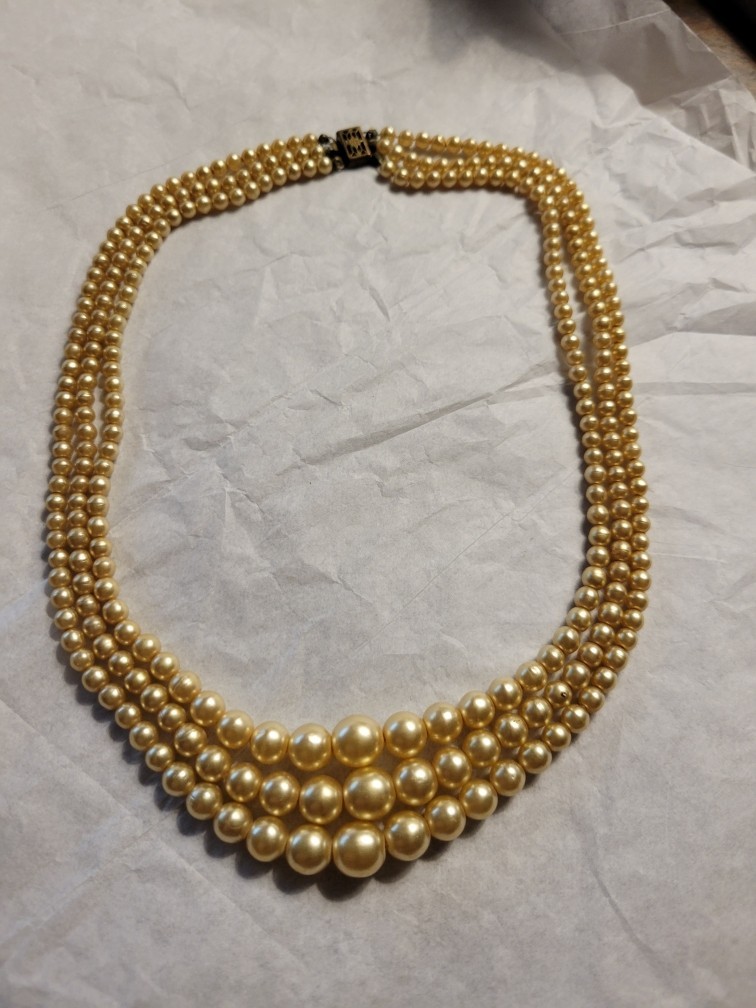 Vintage Faux Champagne Cream Pearl Three Strand Necklace 16″
