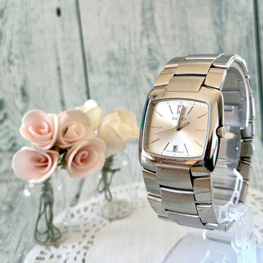 Gucci 8500M Silver Date Mens Quartz Watch