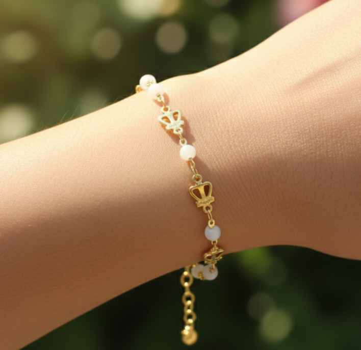 Elegant Gold Color Bracelet | White Pearl Crown Charm Chain | Modern Minimalist
