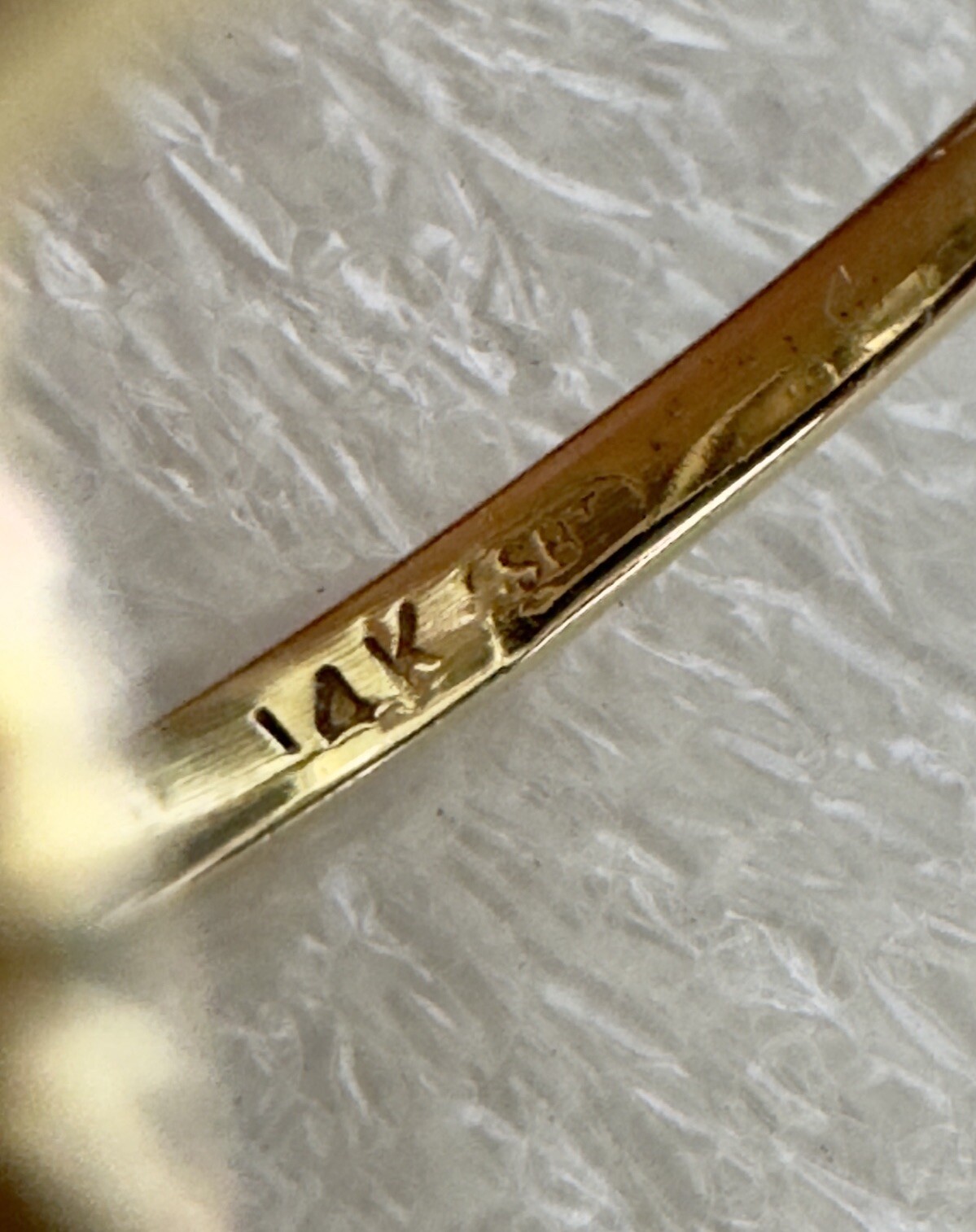 Classic 14k Solid Yellow Gold Natural White Pearl and Diamond Ring Size 4.75