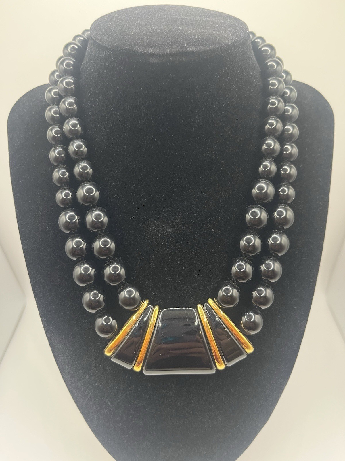 Vintage © Napier Double Strand Black Bead Gold Tone Statement Necklace Signed