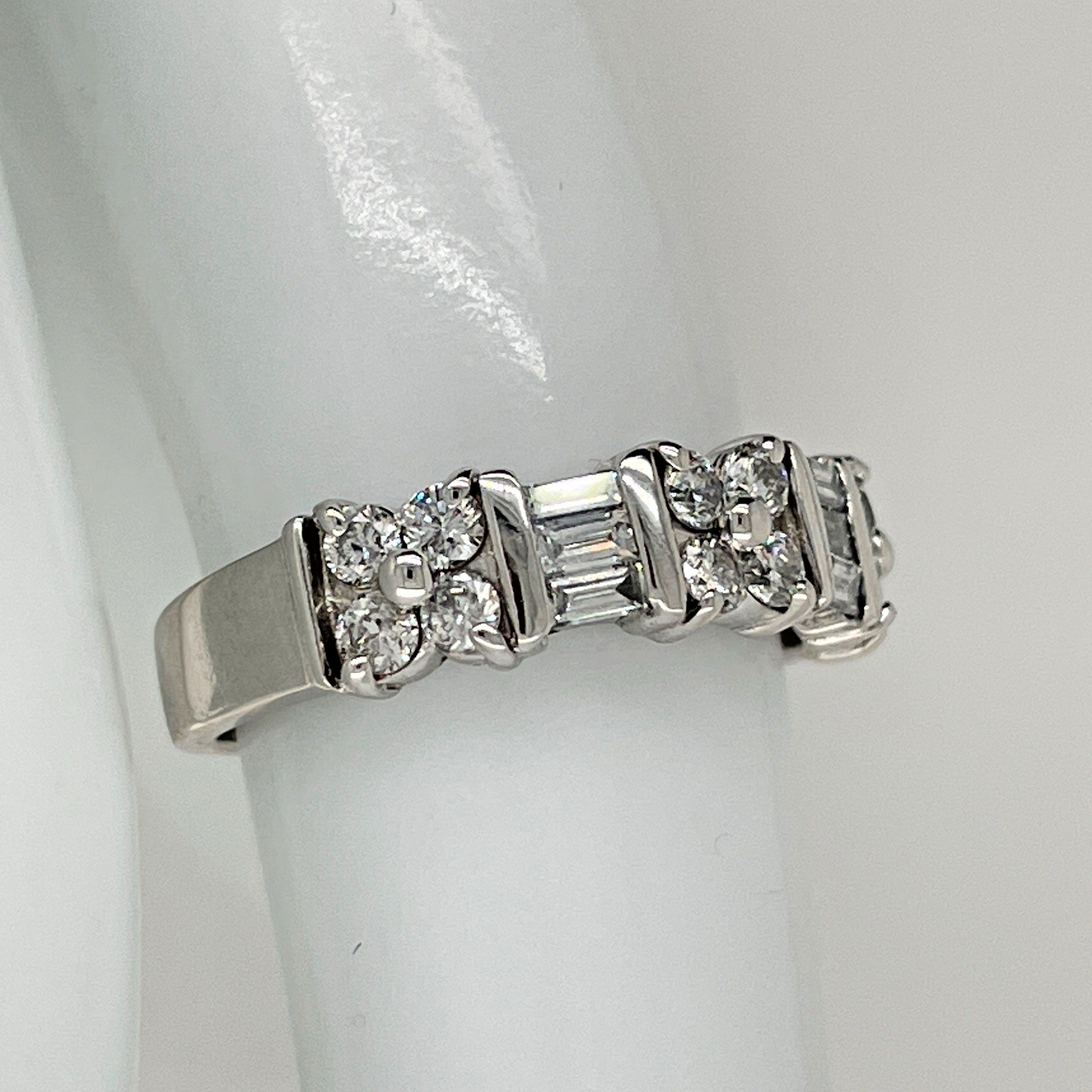 14k White Gold Round & Baguette Diamond Band Ring Size 5 1/4 – 3.3 Grams