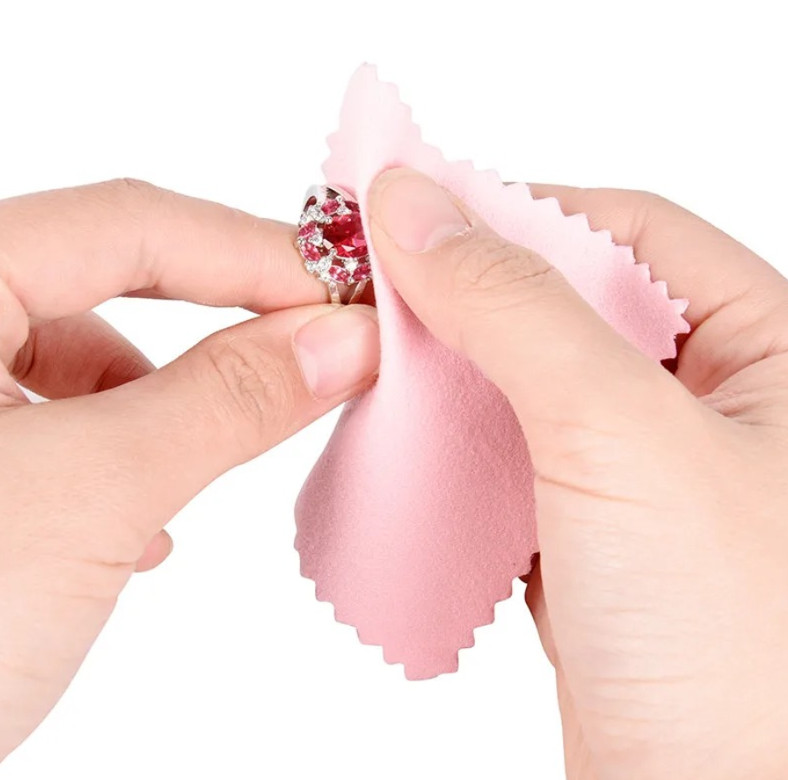 50pcs Silver Polishing Cloth 8x8cm Anti Tarnish Jewelry Cleaner Pink – NEW
