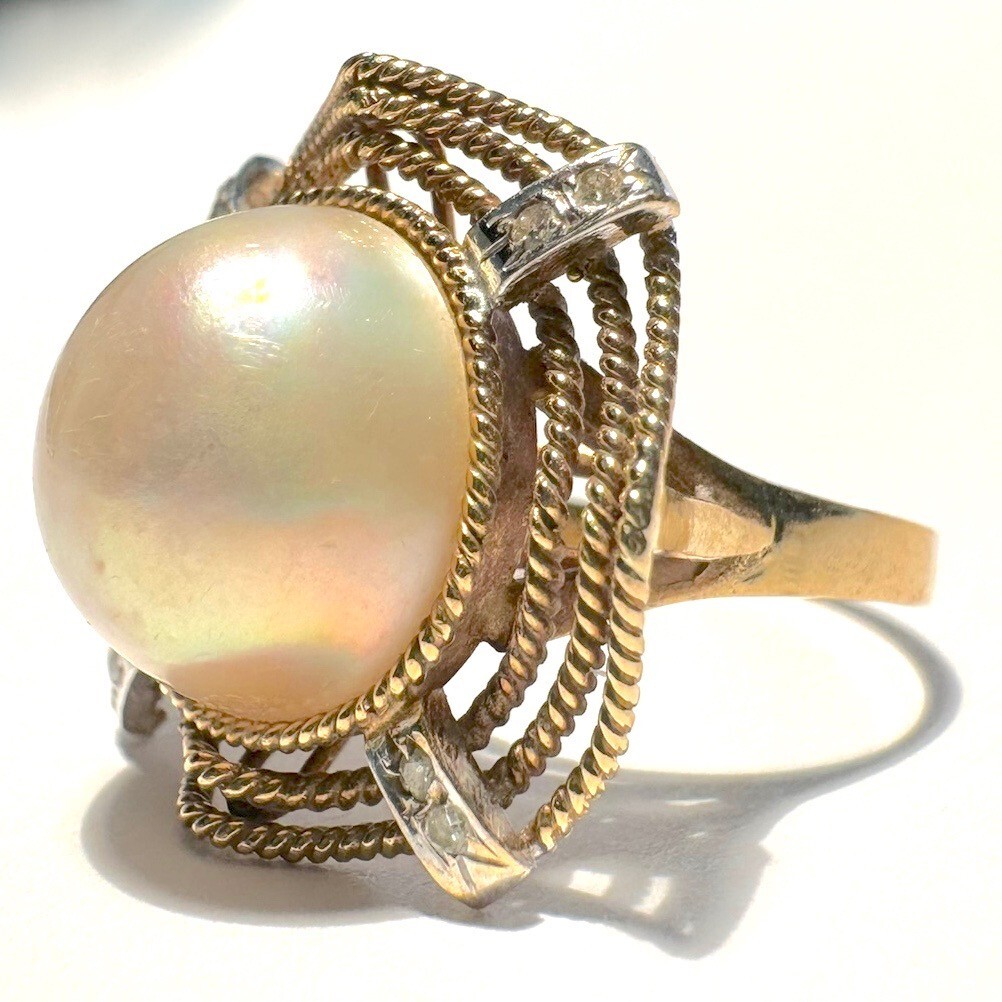 VINTAGE 8 DIAMOND & 12.4MM MABE PEARL 14K GOLD RING