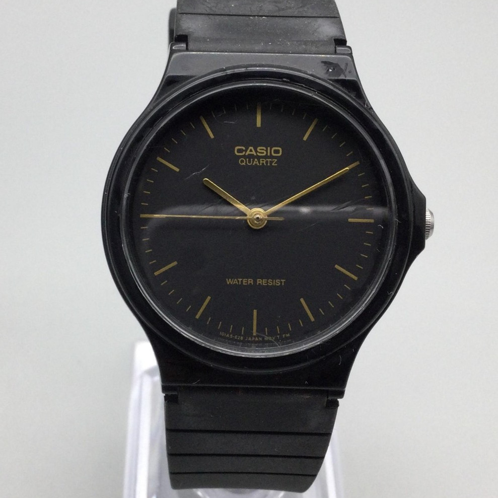Casio 1330 MQ-24 Watch Mens 34mm Gold Tone Black Resin Band New Battery
