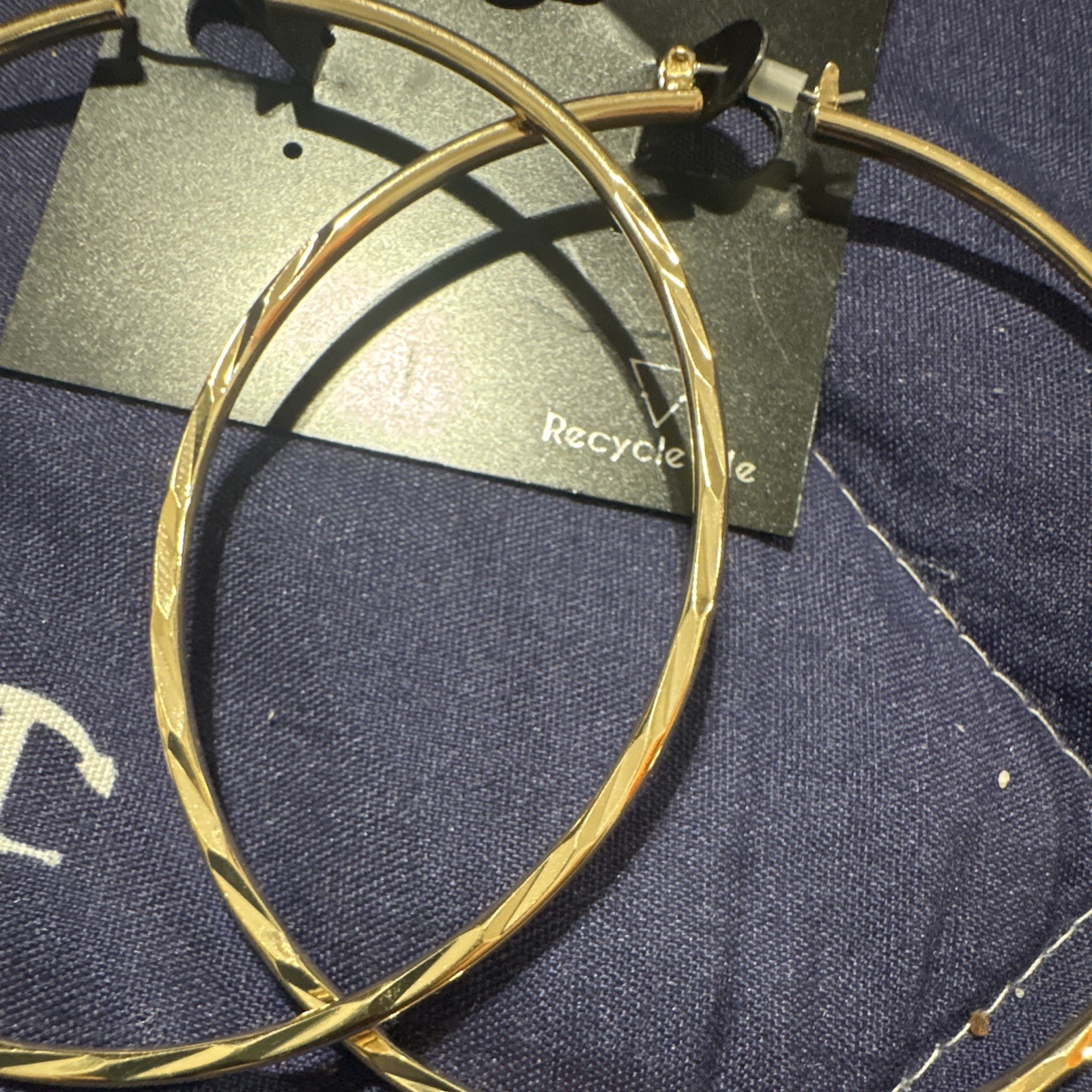 GUESS Nickel-Free Gold Tone Twisted Round Hoop Earrings Latch Back