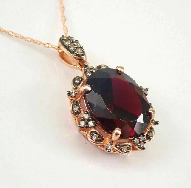 2CT Oval Cut Lab Created Garnet Women Halo Pendant 14k Rose Gold Plated 18″in