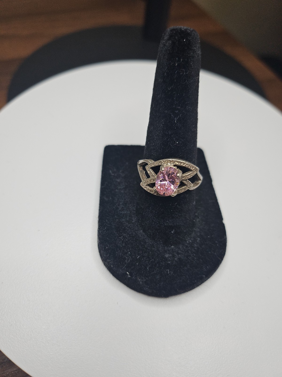 Pretty Pink Faceted Rhinestone Silver Tone Fashion Ring Size 6.5 Beauty Gift EUC