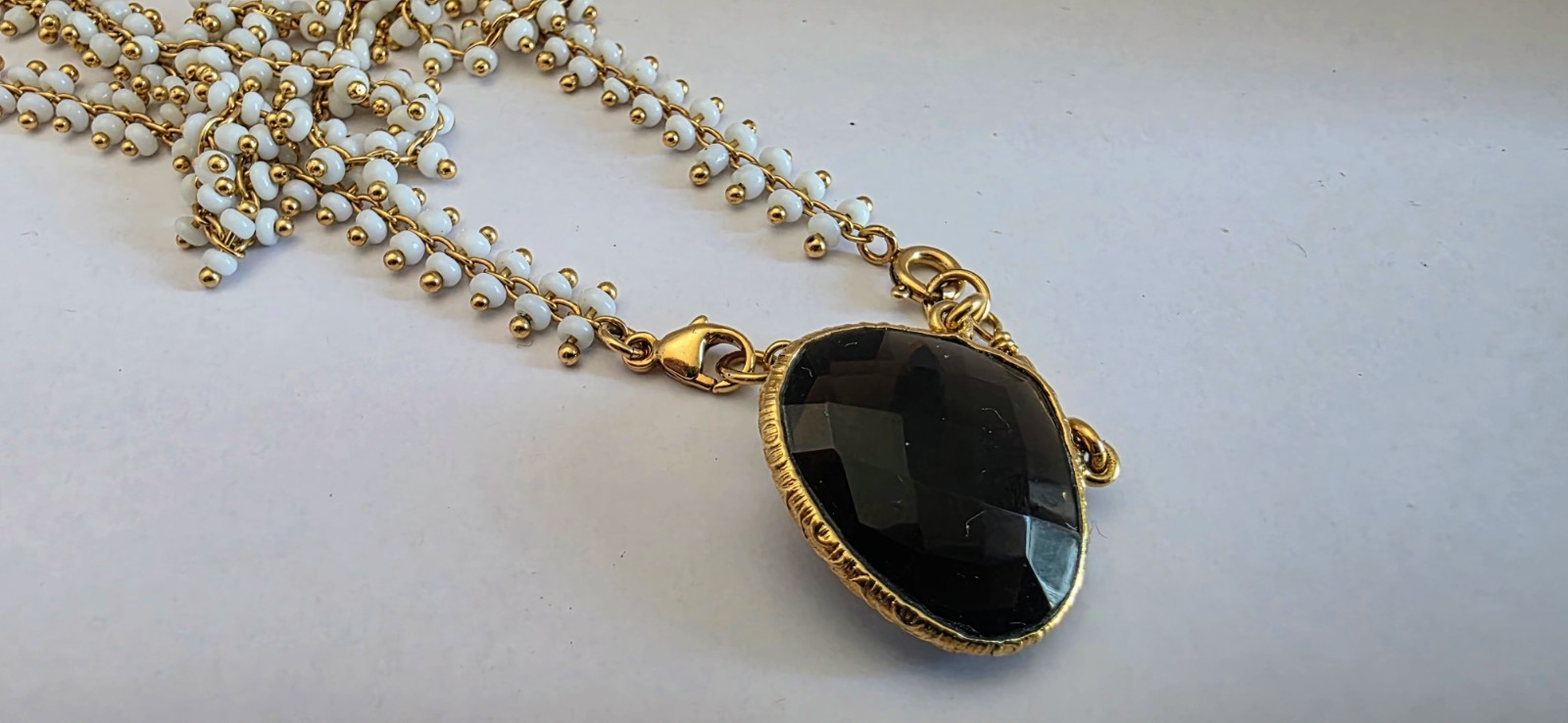 GAS Bijoux mother-of-pearl necklace gold plated black quartz pendant