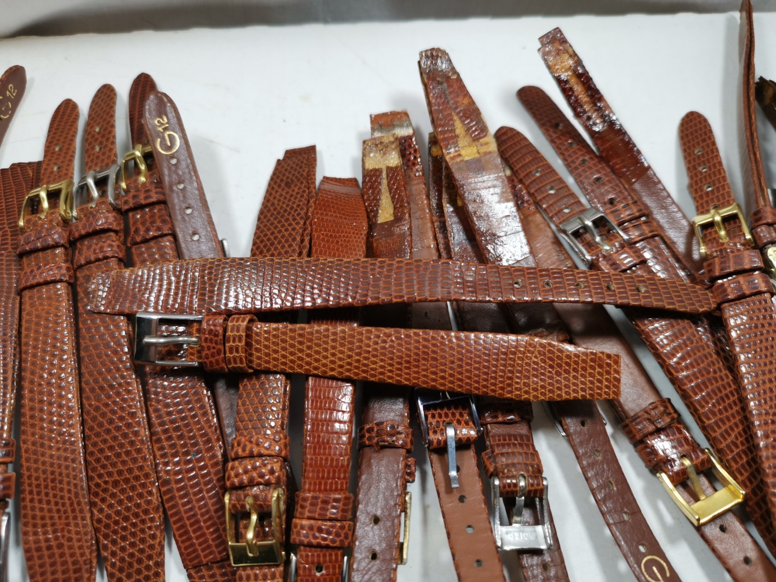 Lot 40 x Vintage Watch Straps Brown Leather Open-Ended Glue-On 7mm-12mm G12 NOS