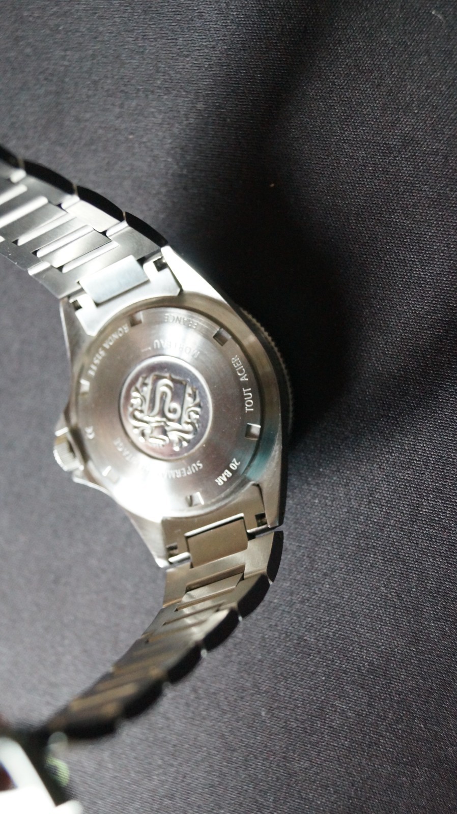 YEMA Superman Heritage Quartz 39mm Black Skin Diver YMHF1573-AM date @3