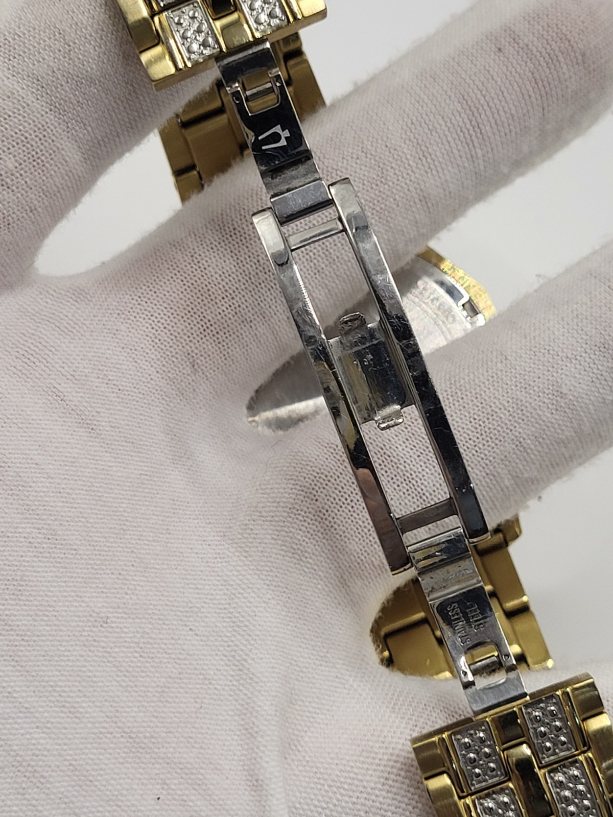 $695 [ NEAR MINT ] BULOVA Men’s Octava Gold Tone Stainless Pave Crystal WATCH