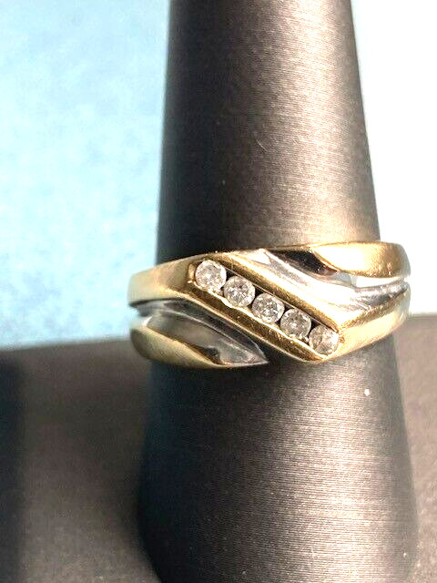 MENS 14K TWO-TONED GOLD 0.2 CARAT DIAMOND RING SIZE 9.5