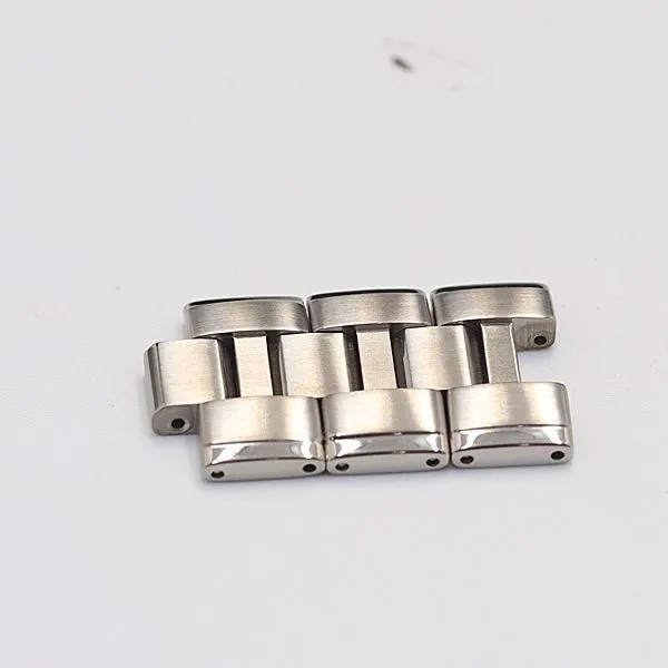 Excellent condition Citizen Attesa ATD53-2611 original links, 3 links, silver, 1