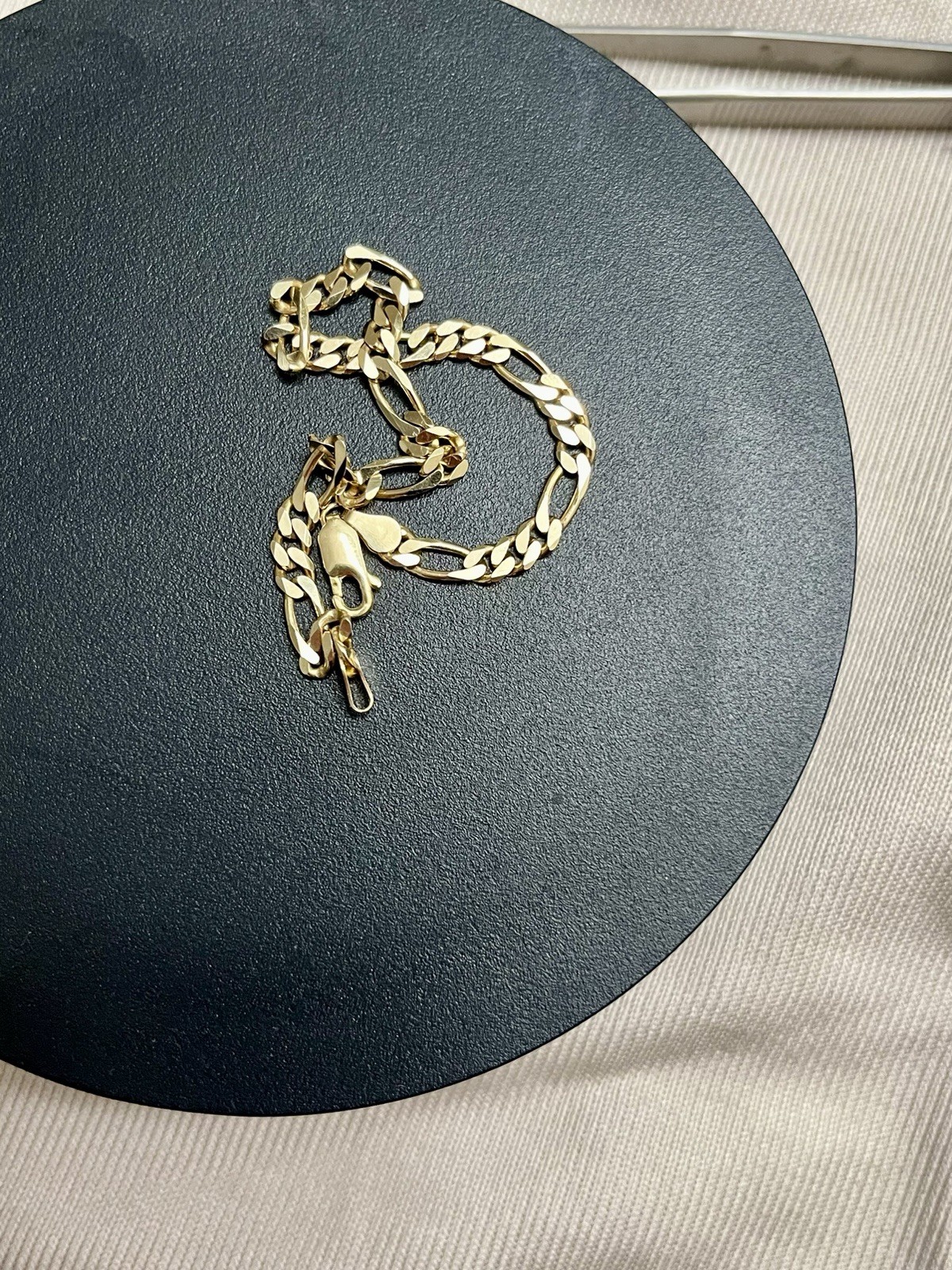 14k Solid Italian Gold Figaro Bracelet