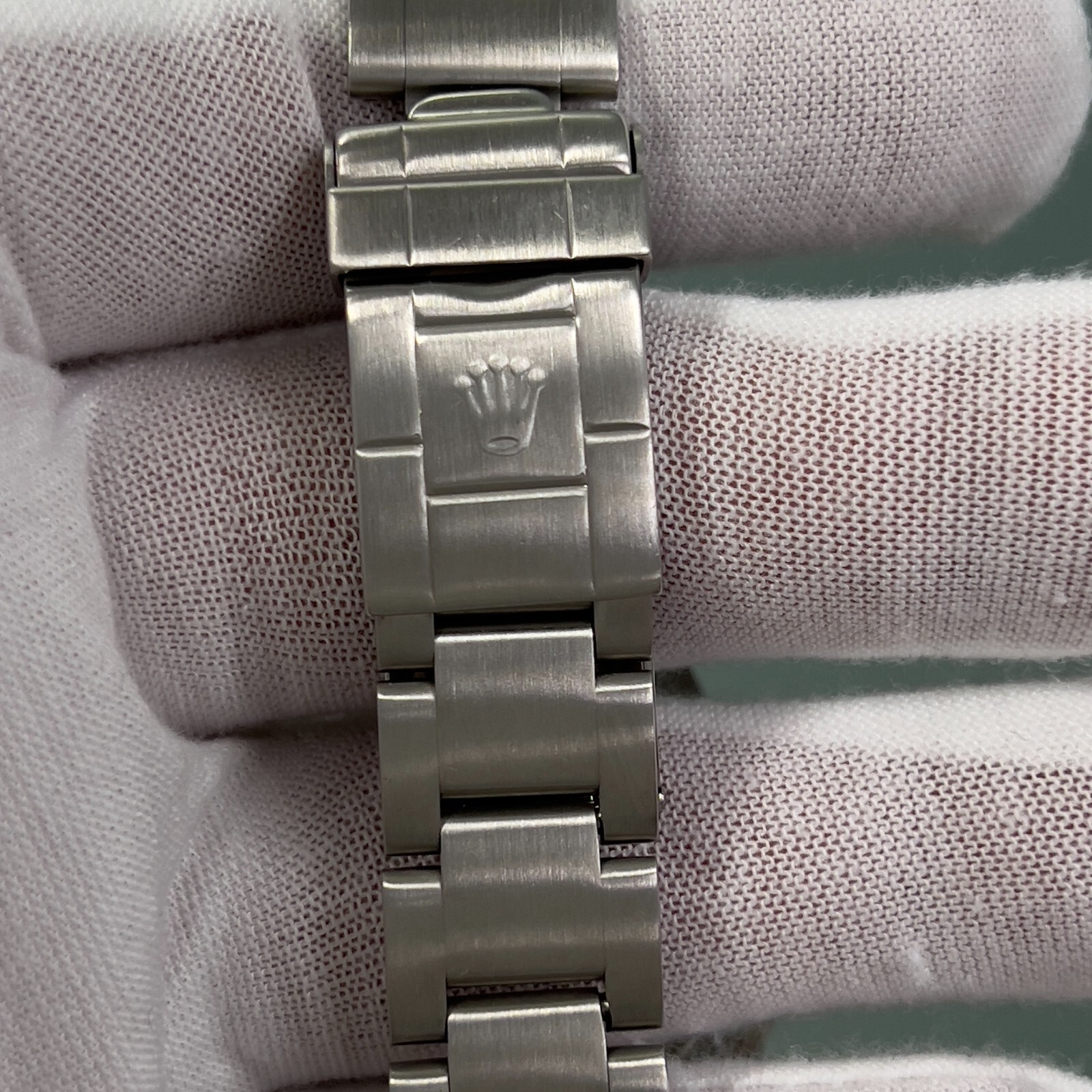 Rolex GMT Master Pepsi 16700 40mm Red Blue Bezel Stainless Steel