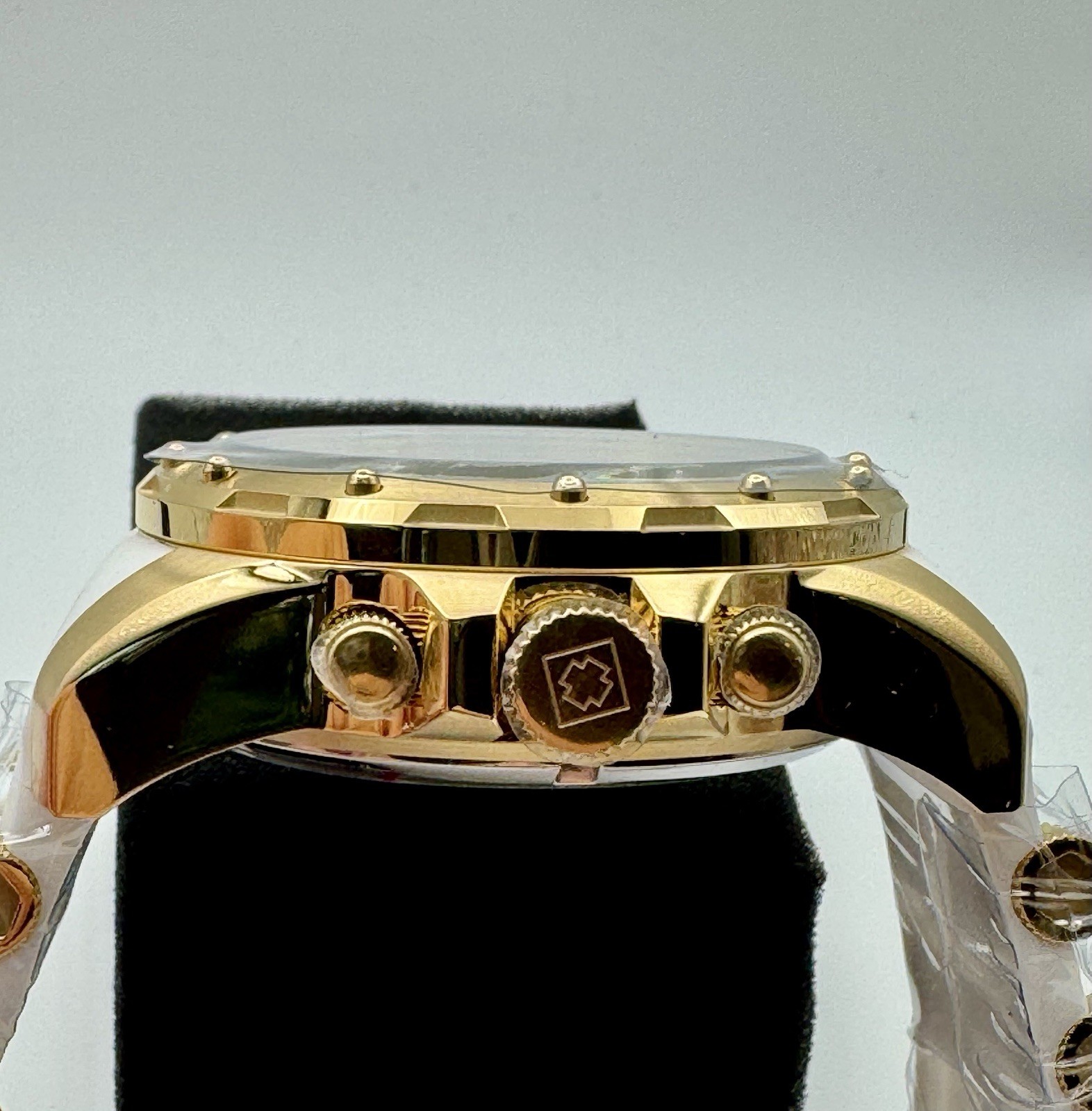 Invicta Coalition Forces Sniper 50218 50mm Gold White Watch NWT Box