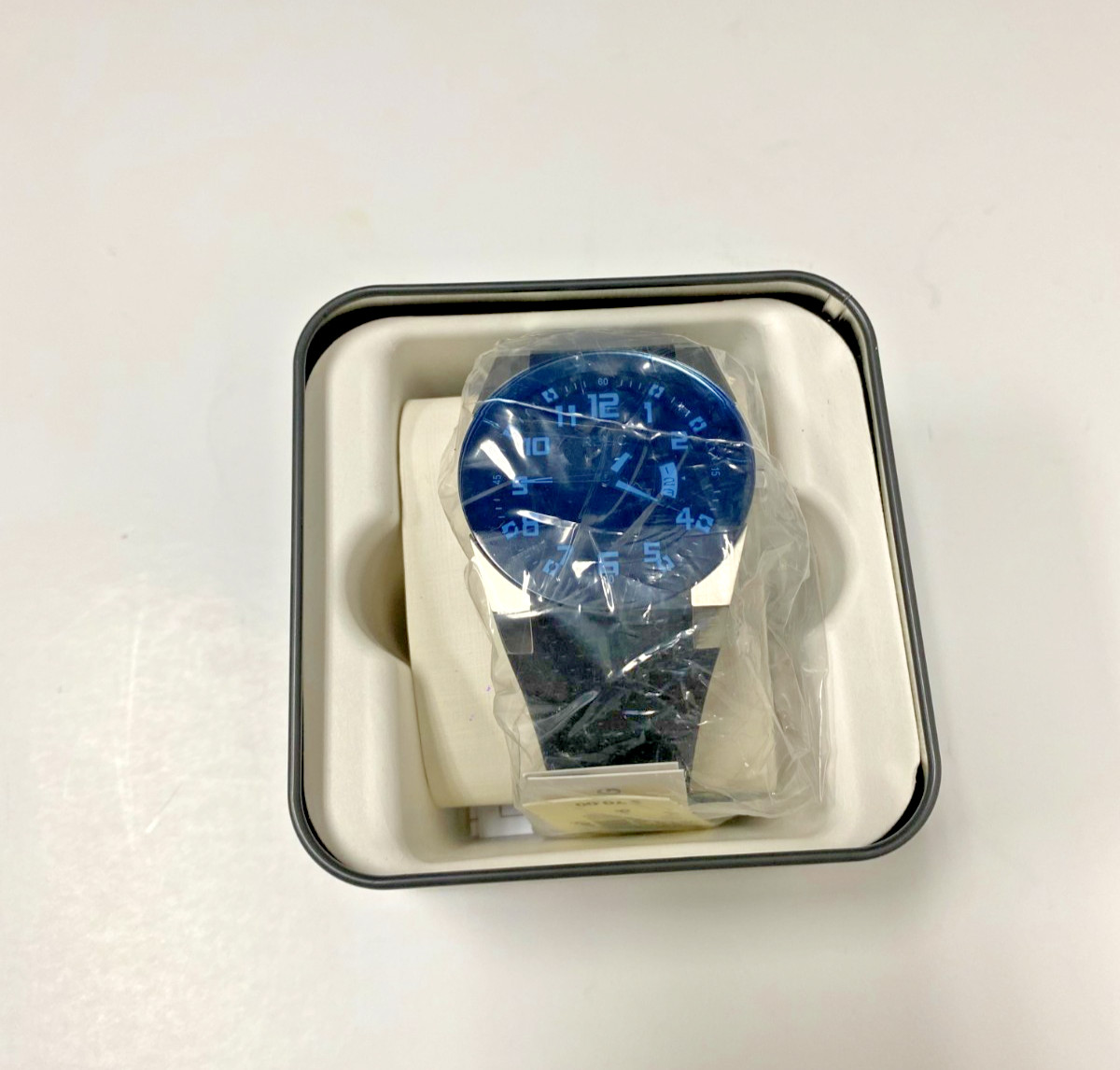 Relic by Fossil Men’s ZR11861 Analog Display Analog Quartz – Free Shipping